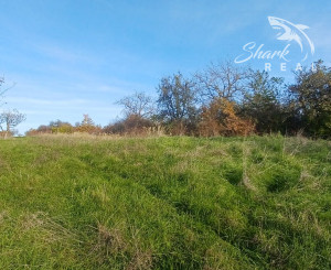 ZNÍŽENÁ CENA! - Pozemok s inžinierskymi sieťami Žemberovce / Levice