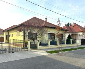 Krásny rodinný dom v centre Malaciek