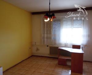 6-izbový rodinný dom v Kovarciach na bývanie i podnikanie