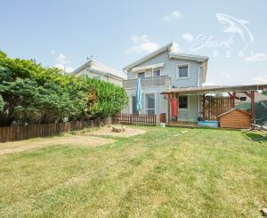 BEZKONKURENČNÁ CENA!  Slnečný 5-izbový rodinný dom na Slnečnej ulici