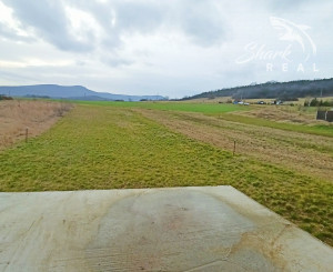 NOVÁ CENA! Rozostavaný bungalov v krásnom prostredí