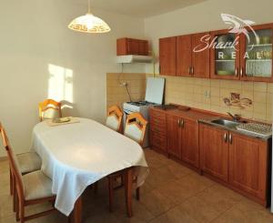 VILLA PARIS v rezidenčnej časti kúpeľného mesta Piešťany