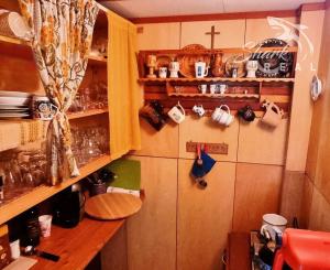 Chatka v lone prírody s pekným pozemkom