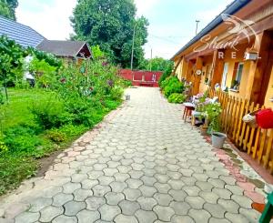 Krásny vidiecky dom s rozsiahlym pozemkom