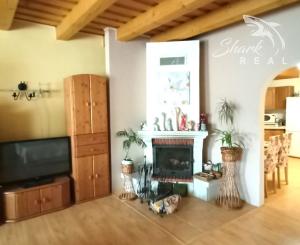 Krásny vidiecky dom s rozsiahlym pozemkom