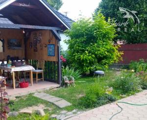 Krásny vidiecky dom s rozsiahlym pozemkom