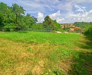 Pekný pozemok na predaj neďaleko Nitry