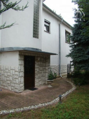 Na predaj luxusná rodinná vila 