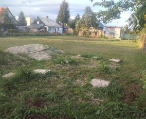Ponúkame na predaj rovinatý pozemok v obci Cabaj-Čápor 780 m2 