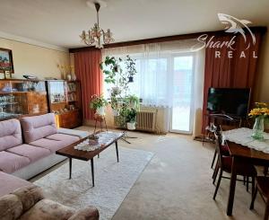 ZNÍŽENÁ CENA!!! Slnečný 3 izbový byt s garážou