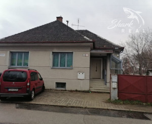 Rodinný dom vhodný na podnikateľské účely.