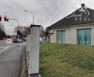 Rodinný dom vhodný na podnikateľské účely.