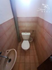 Priestranný 3-podlažný rodinný dom, pozemok 3544 m2