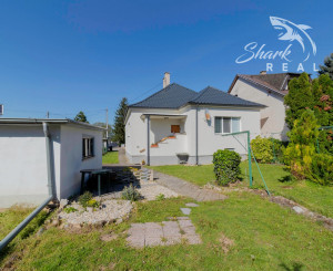 KRÁSNY rodinný dom v atraktívnej obci BANKA