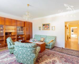 KRÁSNY rodinný dom v atraktívnej obci BANKA