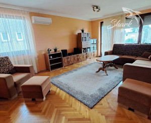 REZERVOVANÉ! Dvojgeneračný dom na PREDAJ