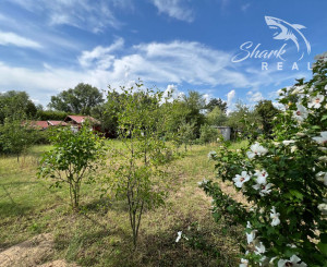 Pozemok na stavbu chaty v obci Kalná nad Hronom