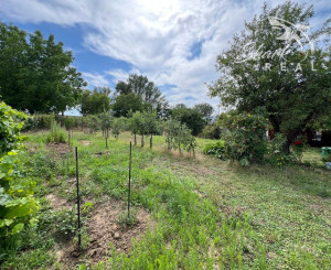 Pozemok na stavbu chaty v obci Kalná nad Hronom