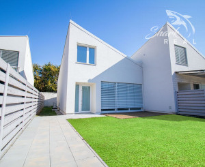 EXTRAVAGANTNÝ  5i dom _ Novostavba _ Predaj _  Uzatvorený súkromný  areál 8. rodinných domov