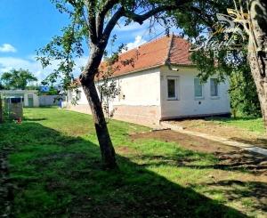 Nová cena! Vidiecky dom neďaleko Arboréta Mlyňany