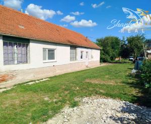 Nová cena! Vidiecky dom neďaleko Arboréta Mlyňany