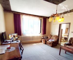 Priestranný a udržiavaný rodinný dom na predaj