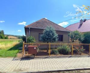 Priestranný a udržiavaný rodinný dom na predaj