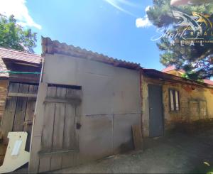 Priestranný a udržiavaný rodinný dom na predaj