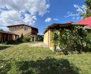 Penzión na predaj neďaleko termálneho kúpaliska Podhájska