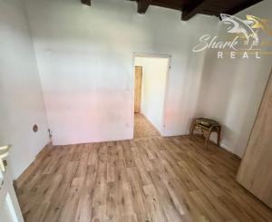 Penzión na predaj neďaleko termálneho kúpaliska Podhájska