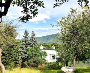 Príjemná chalupa v časti Záhrb na Novej Bani