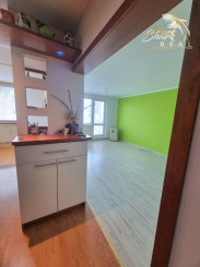 ZNÍŽENA CENA !!! Slnečný 3-izbový byt IDEÁLNY PRE RODINU!