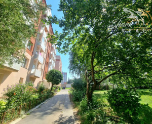 ZNÍŽENA CENA!!!Slnečný 2,5 izbový byt s krásnym výhľadom – okamžité nasťahovanie!!!