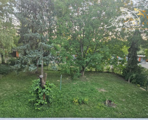 Znížená cena! Priestranný 3 izbový byt so záhradou