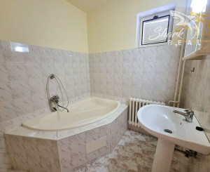 TOP CENA!!!  KRÁSNY DVOJPODLAŽNÝ RODINNÝ DOM V TICHEJ LOKALITE !!!!