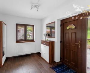 Priestranný dom v lone prírody