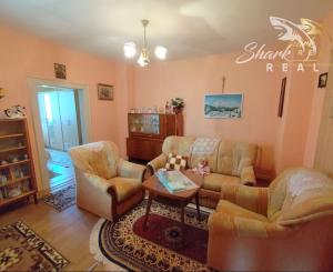 REZERVOVANÉ - Novinka! Priestranný rodinný dom v peknej prírode 