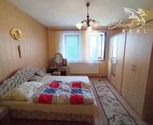 REZERVOVANÉ - Novinka! Priestranný rodinný dom v peknej prírode 