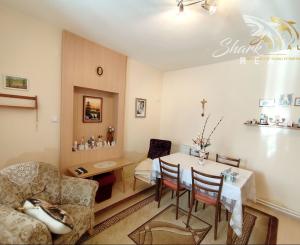 REZERVOVANÉ - Novinka! Priestranný rodinný dom v peknej prírode 