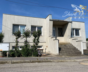 Priestranný, svetlý 4 izbový RD v pokojnej časti obce Čata