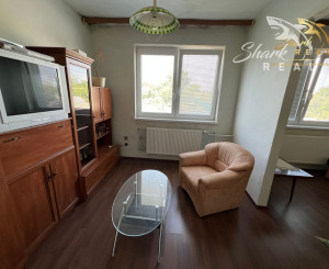 Priestranný, svetlý 4 izbový RD v pokojnej časti obce Čata