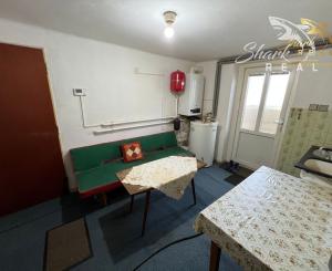 Priestranný, svetlý 4 izbový RD v pokojnej časti obce Čata