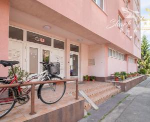 │EXKLUZÍVNE│Priestranný 2-izbový byt v tichej časti Piešťan