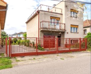 Rodinný dom na predaj v obci Slovenský Grob