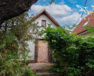 Rodinný dom s chatkou ideálny na rekonštrukciu v obci Považany