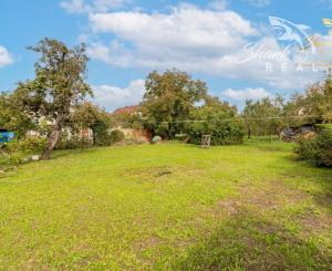 Atraktívny stavebný pozemok pri Novom Meste n. Váhom