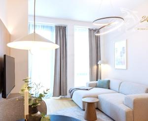 LUXUSNÝ a NOVÝ 2i byt s terasou a krytým parkovaním