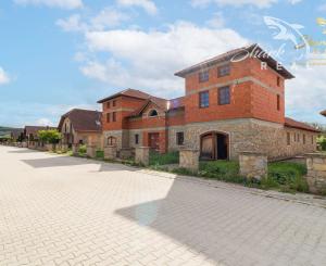 MÔJ DOM, MÔJ HRAD!