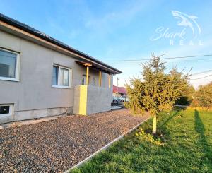 TOP CENA !!!! Rodinný domček pripravený pre váš príbeh v obci Zemplínske Hradište 