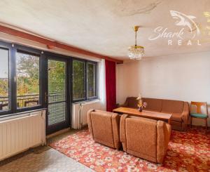 Priestranný rodinný dom s rozľahlým pozemkom